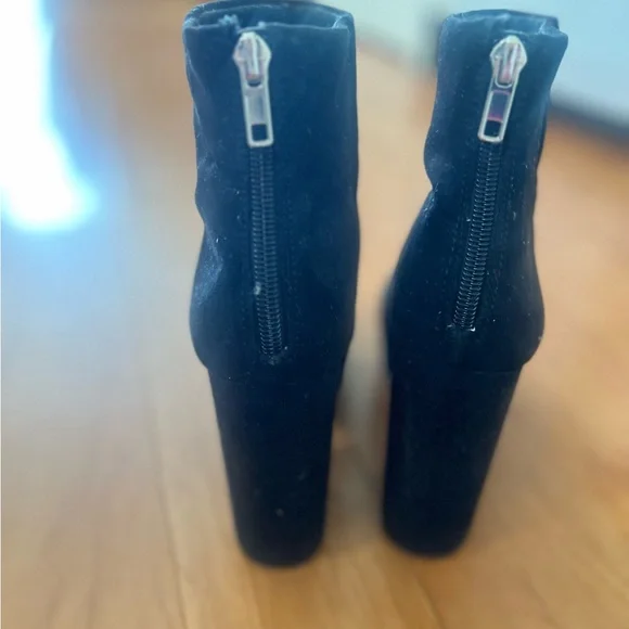 Steve Madden Platform Booties - Picture 2 of 3